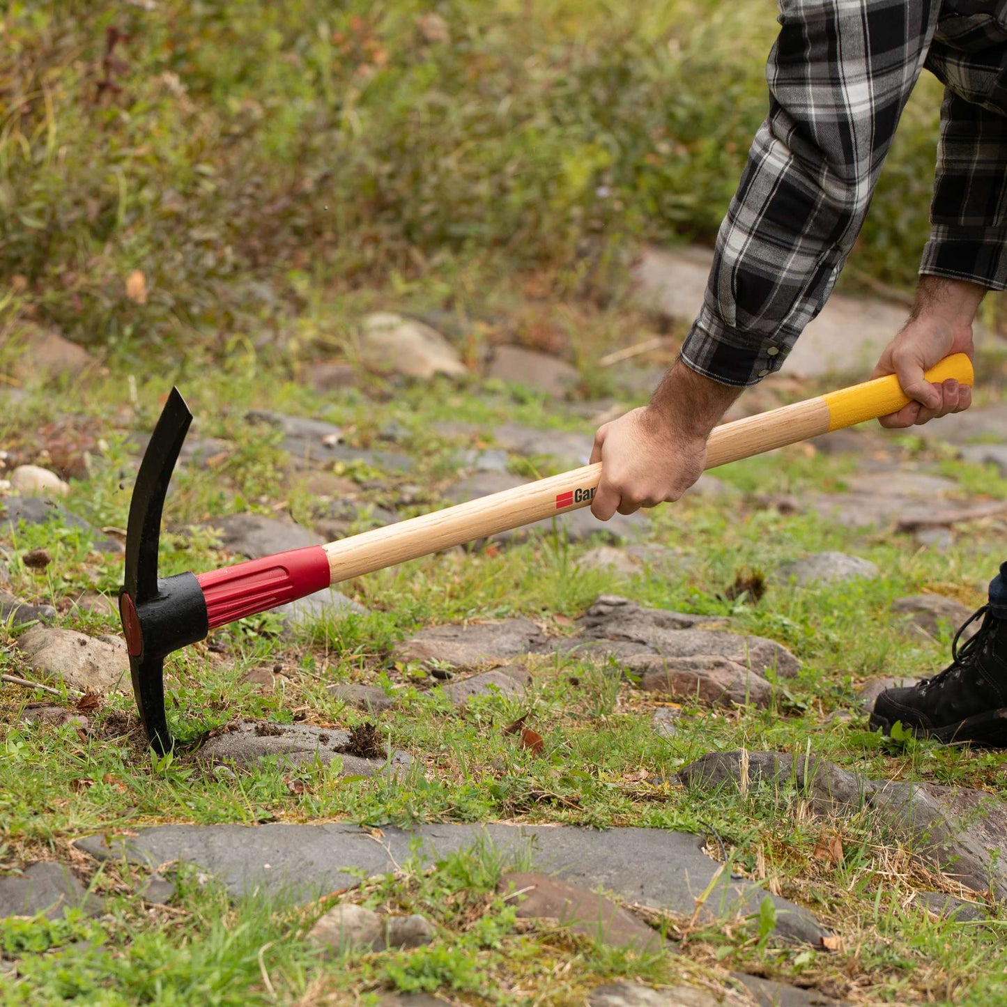 6 lbs clay pick with safety grip