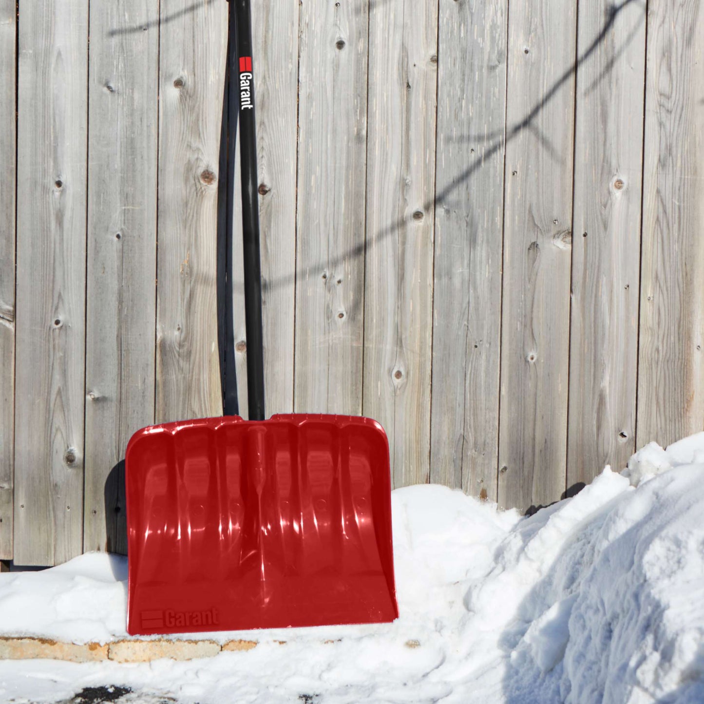 Snow shovel, ergo aluminum handle, 19" poly blade