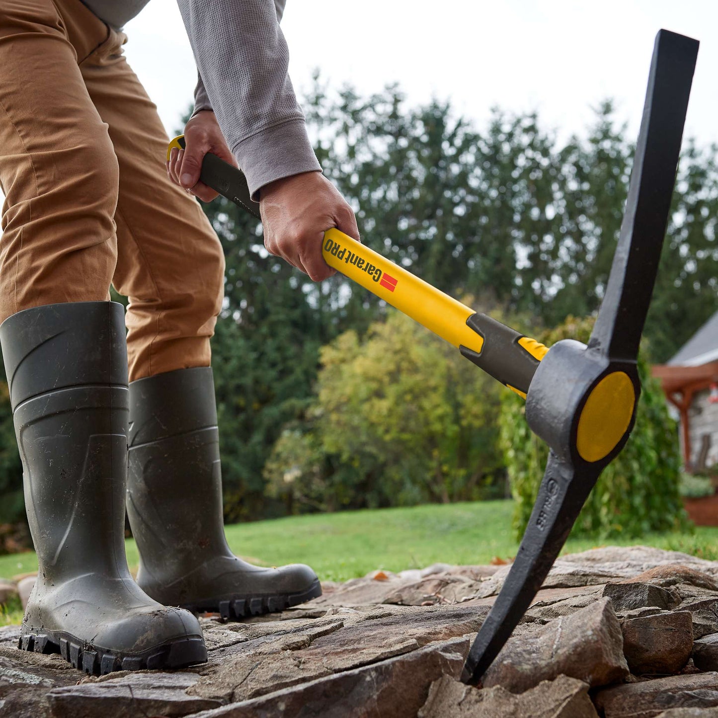 6 lbs clay pick, fiberglass handle