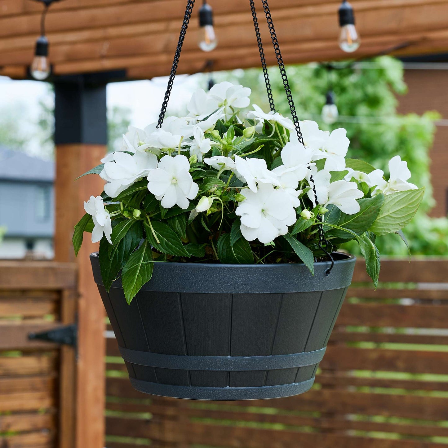 Jardinière suspendue Tennessee Whisky 12 po avec fini effet bois