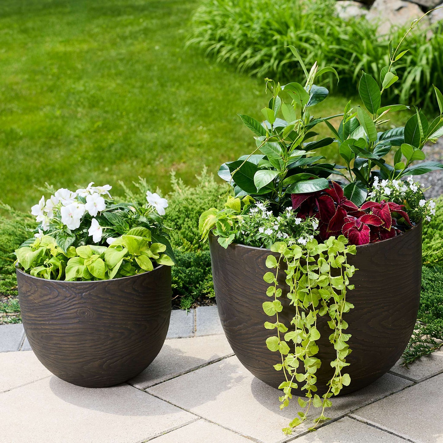 Jardinière Oakmere 16 po avec fini effet bois