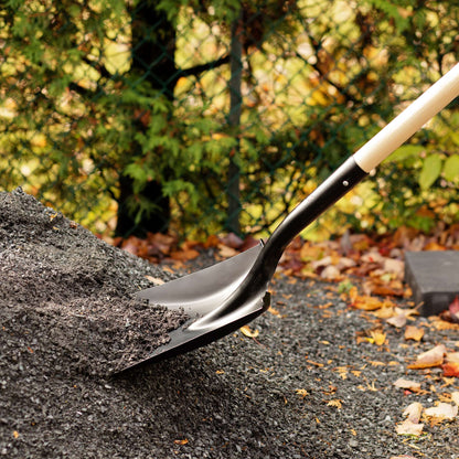 Garden spade, wood handle