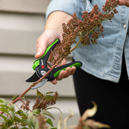 Bypass pruner, medium size