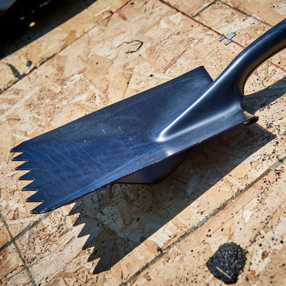 Shingle remover tool, wood handle