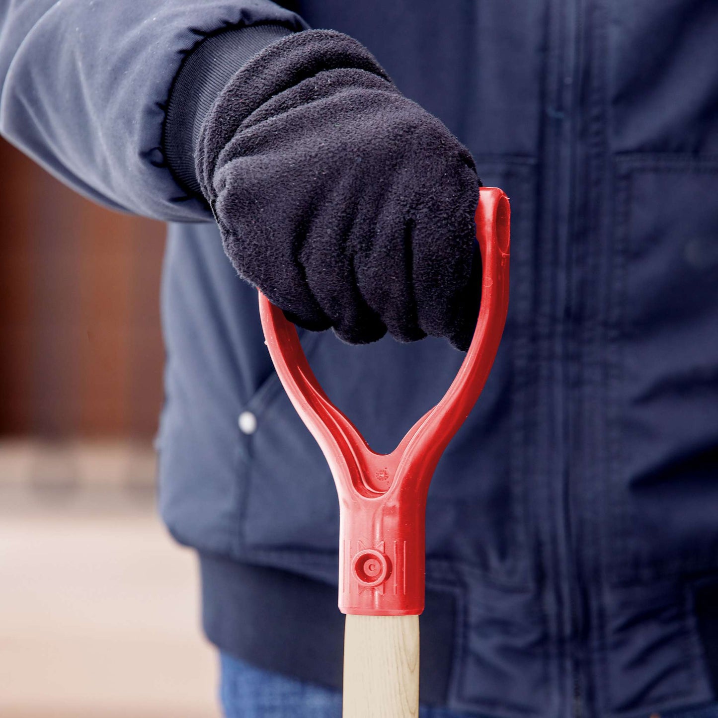 7" Ice Scraper with Forged and Tempered Steel Blade