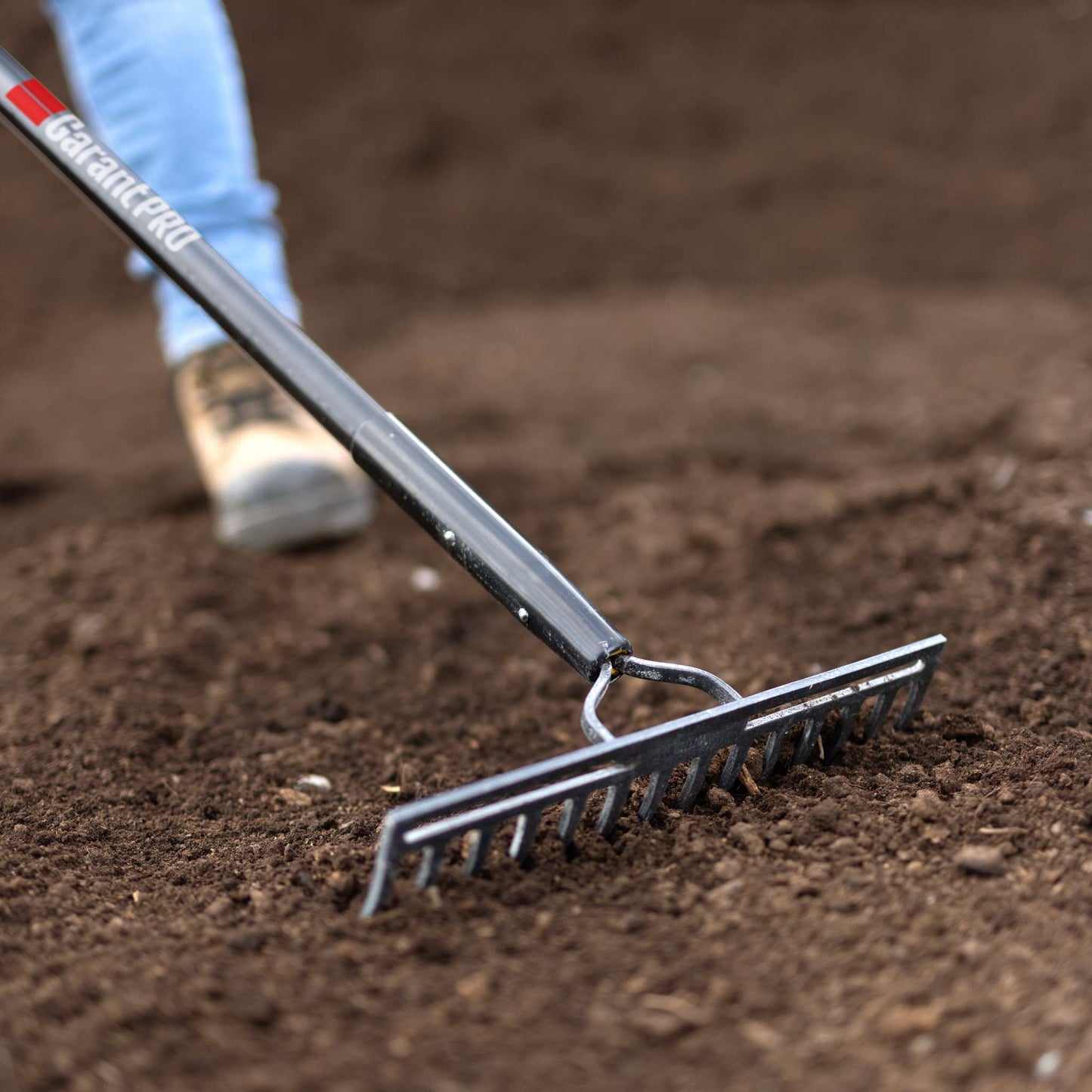 Level rake, engineering resin