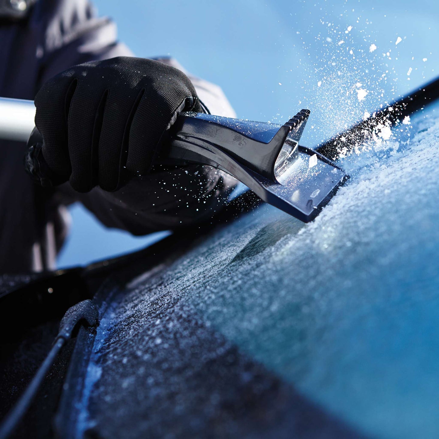 Scratch-free 52'' snow brush