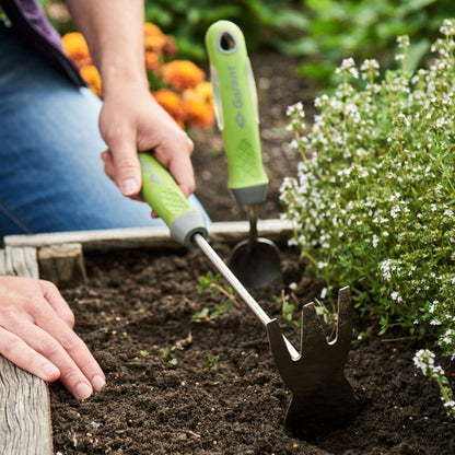 Outil de jardinage polyvalent