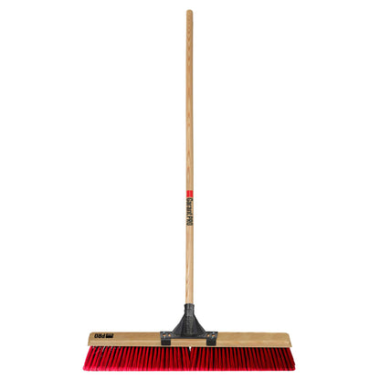 Balai-brosse pour surfaces lisses, 24 po, manche en bois