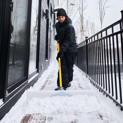 Pelle-grattoir à neige UHMW 36 po avec manche en fibre de verre