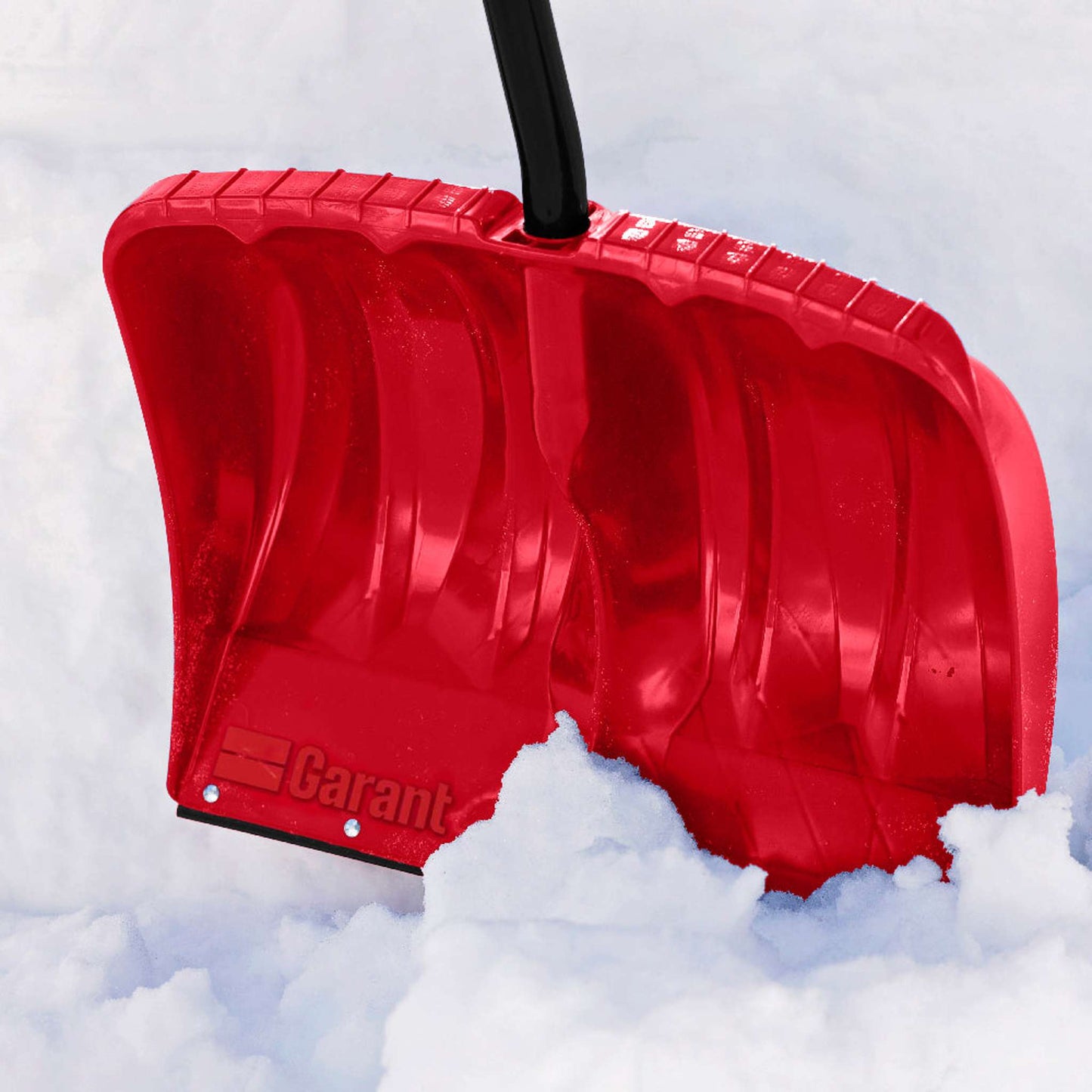 Snow shovel, 19'' poly blade, nylon