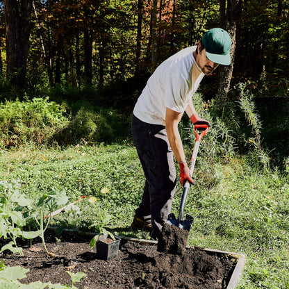 Garden spade, wood handle