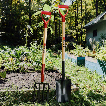 Garden spade, wood handle