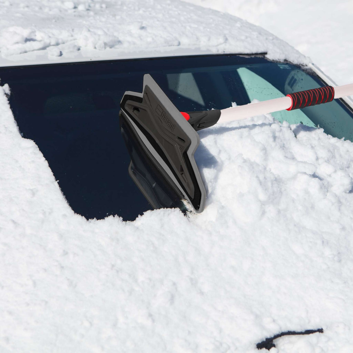 Balai à neige anti-égratignures 33 po avec tête pivotante