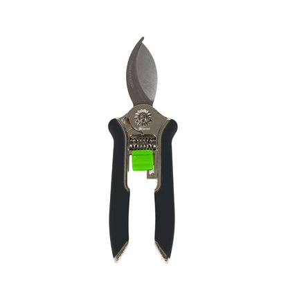 Ensemble d'outils pour jardinage en contenant