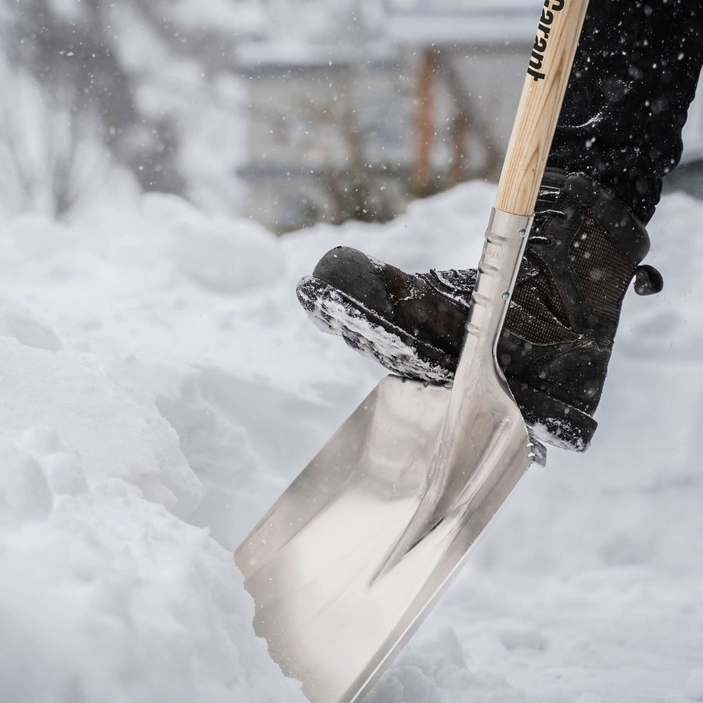 Pelle à neige 11.7 po