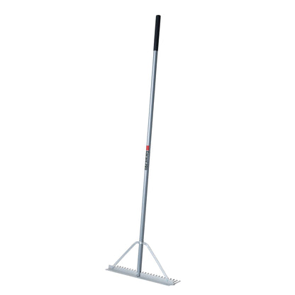 Râteau à niveler 24 po pour paysagiste