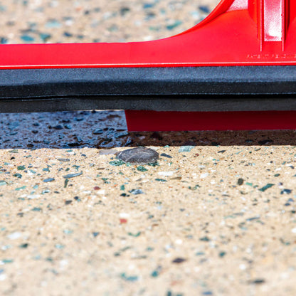 22" Curved Foam Squeegee with Scraper