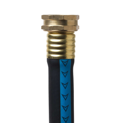 Tuyau d'arrosage anti-torsion avec raccord en laiton 50 pi (15 m)