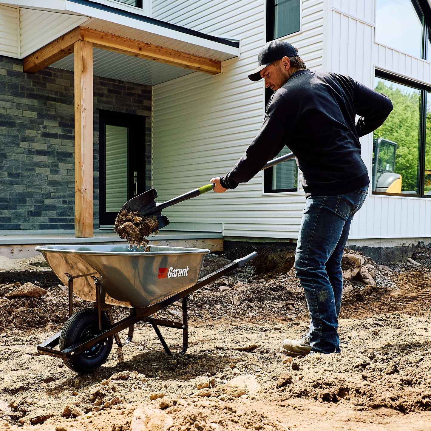 Pelle ronde à manche long