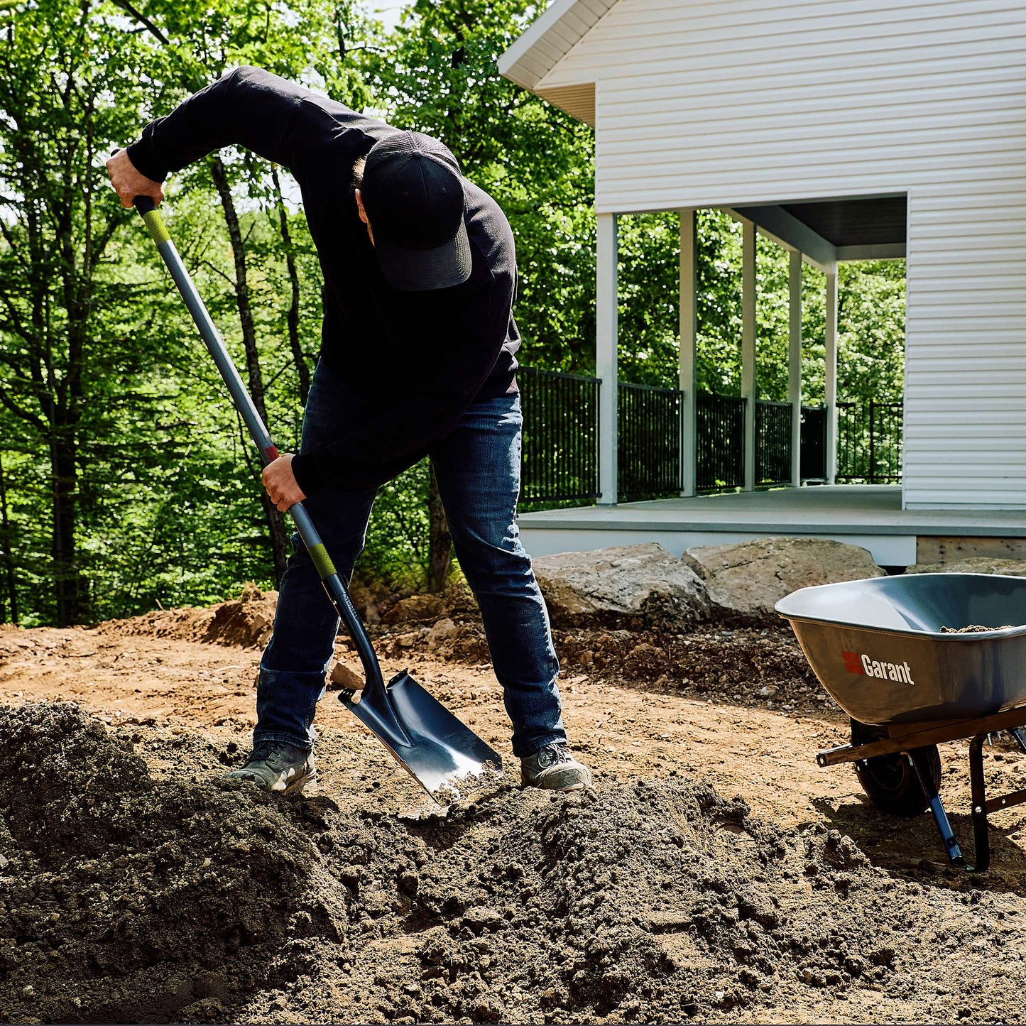 Pelle carrée à manche long