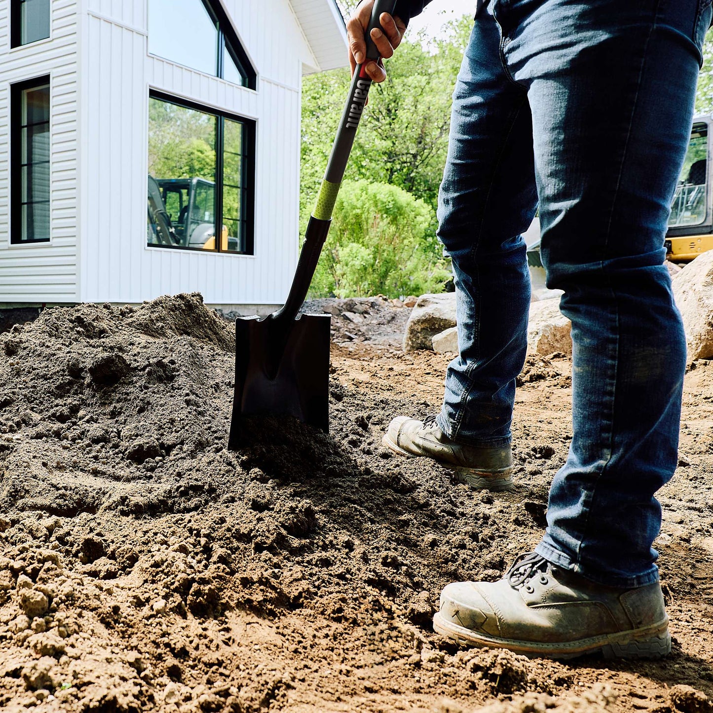 Pelle carrée à manche long