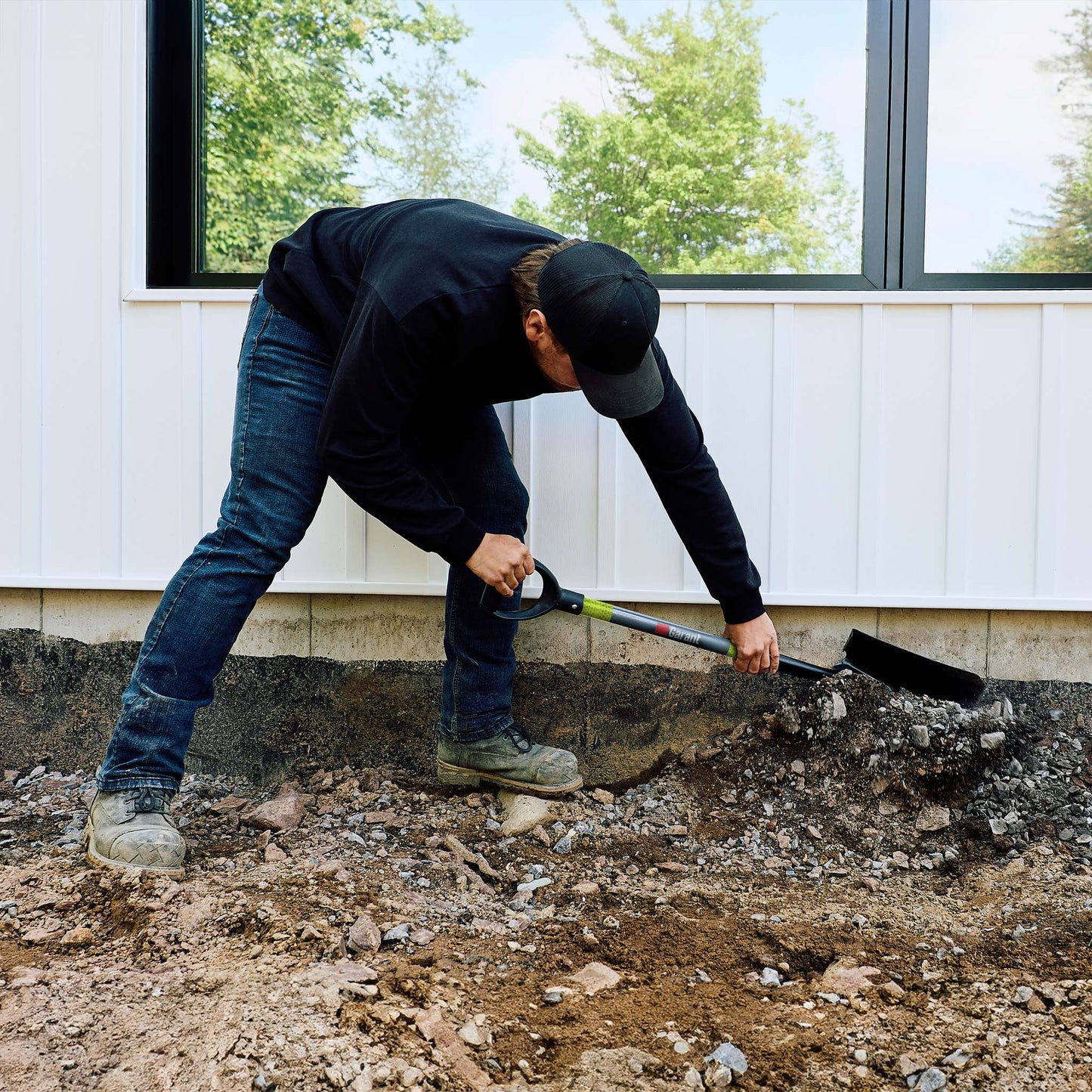Pelle carrée avec poignée en D