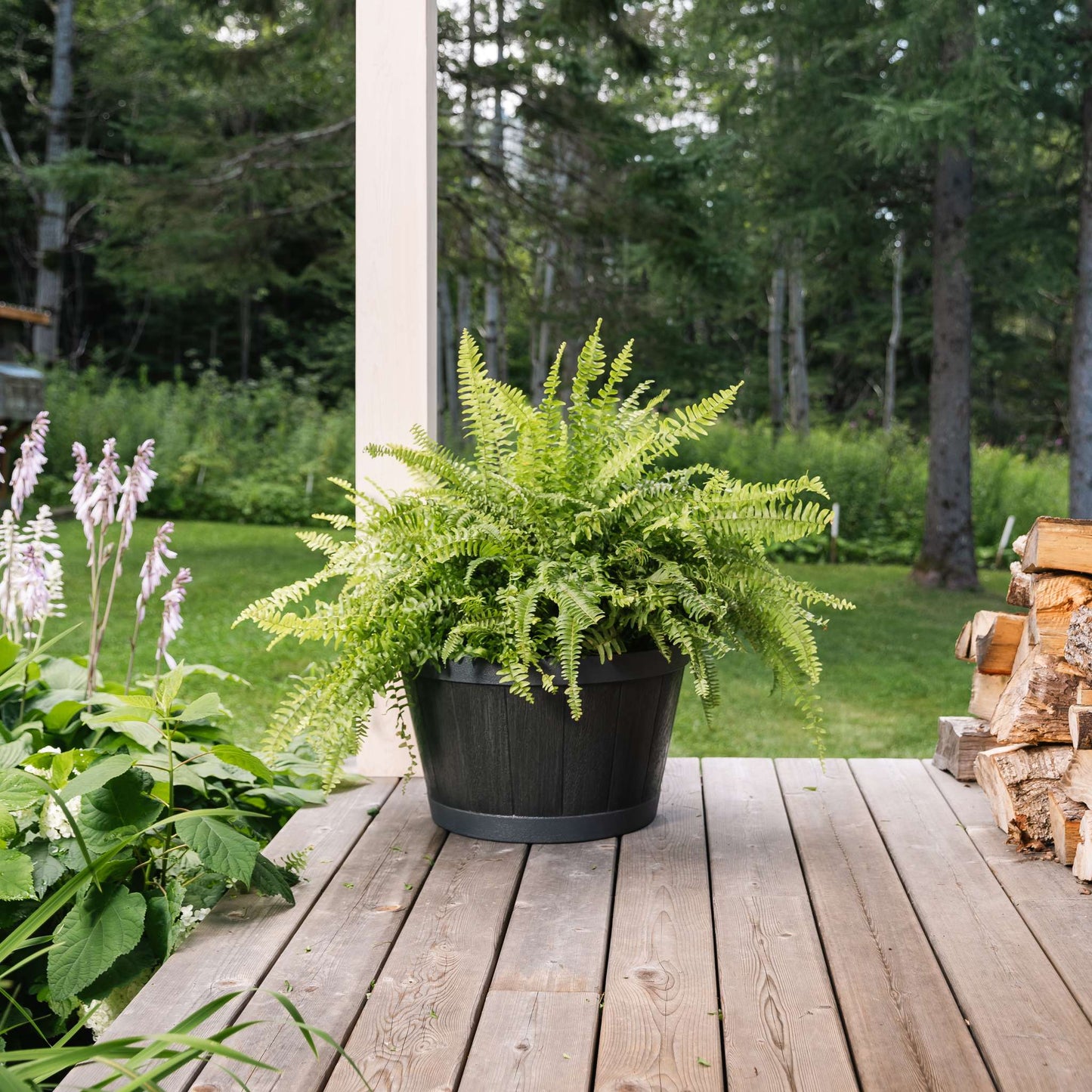 Jardinière Tennessee 20,5 po style baril avec effet bois