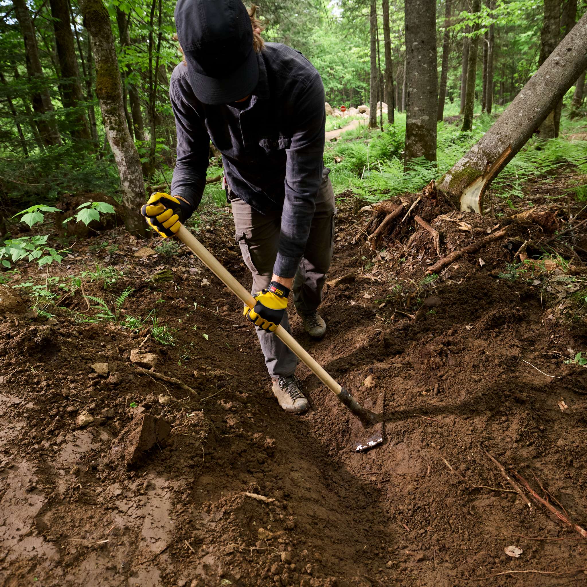 Garant Pro Trail Building Hoe: 3-in-1, Durable, and Versatile