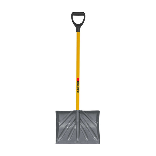 18" Snow Pusher with Fiberglass Handle