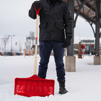 Pelle-grattoir à neige 24 po avec lamelle en acier