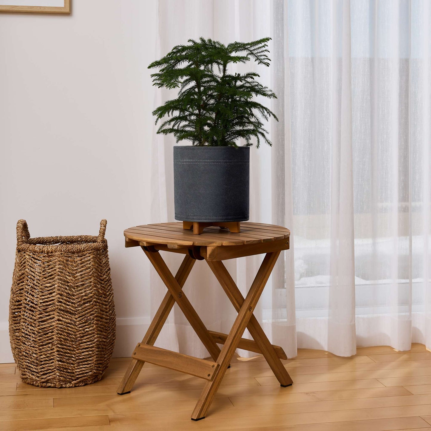 Jardinière Hygge feutre 8 po avec système auto-arrosant