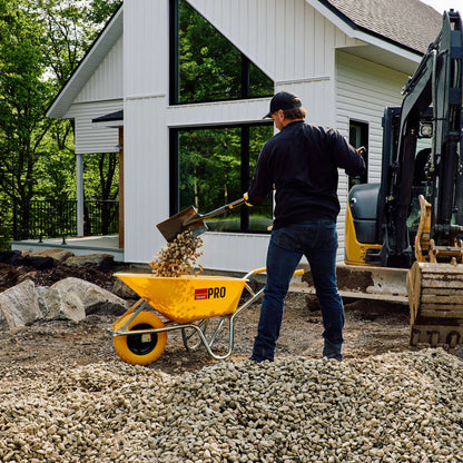 Brouette industrielle cuve en poly 6 pi³