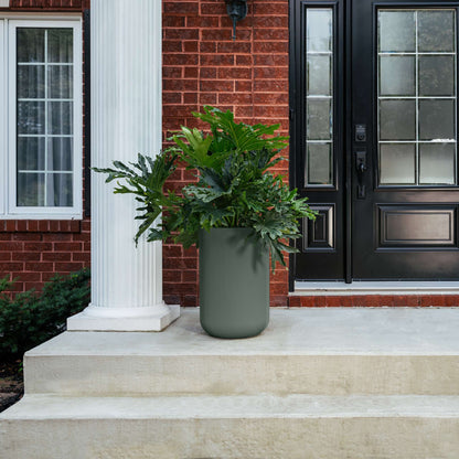 Grande jardinière Gavin 14 po avec lignes géométriques