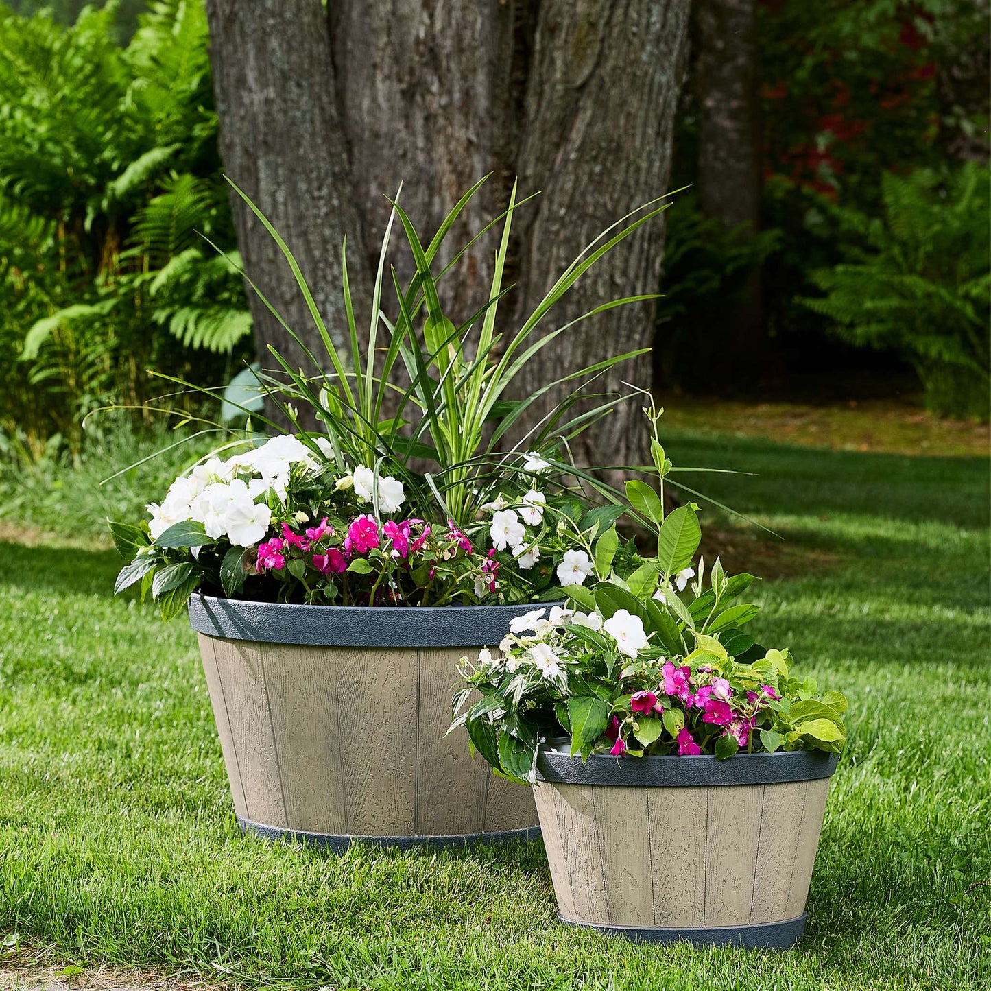 Jardinière Tennessee 20,5 po style baril avec effet bois