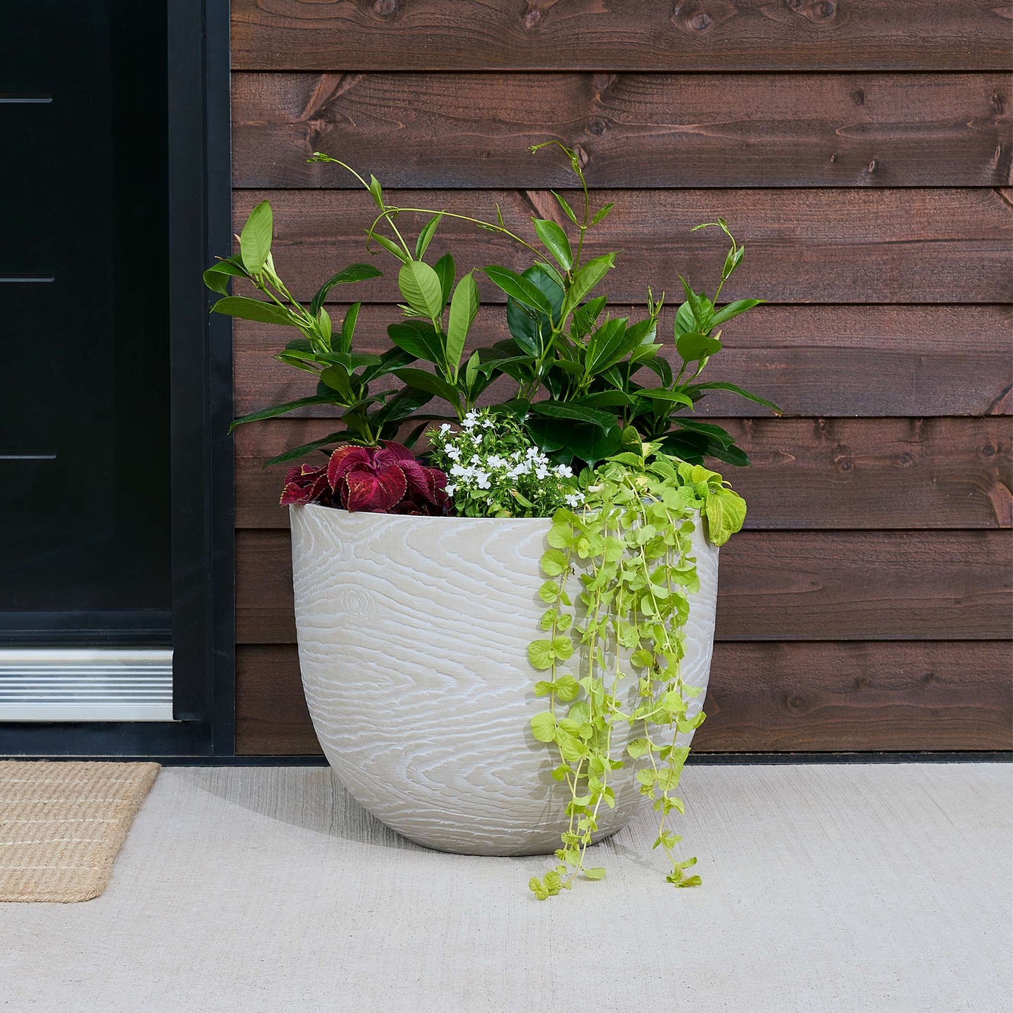 Jardinière Oakmere 16 po avec fini effet bois