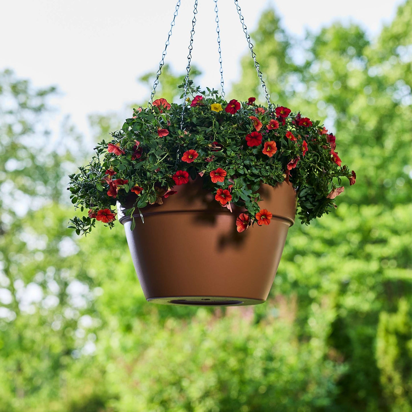 Jardinière suspendue Selv 12,5 po avec système auto-arrosant