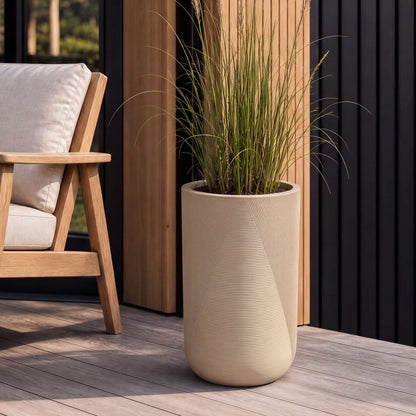 Grande jardinière Gavin 14 po avec lignes géométriques