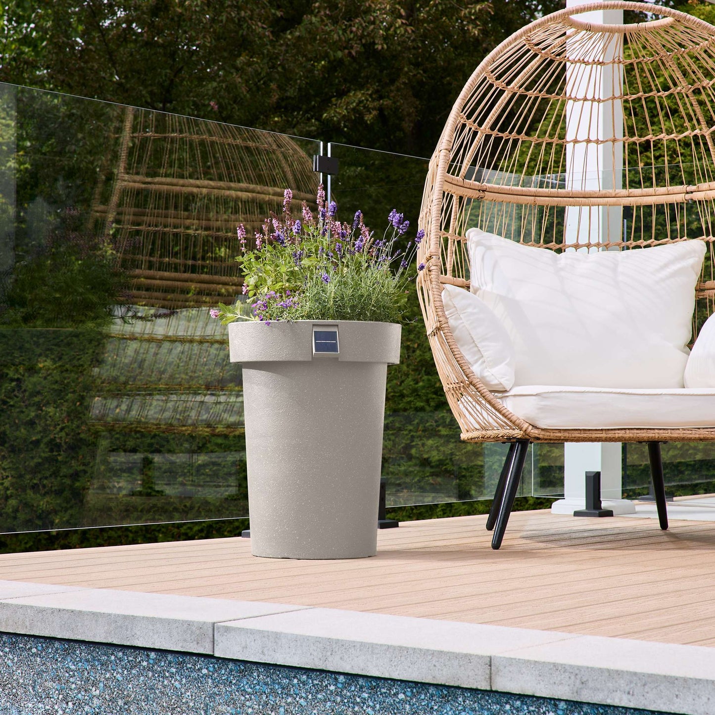 Grand pot solaire 18 po avec éclairage d’ambiance