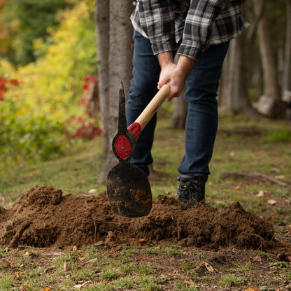 Pic et pelle combinés