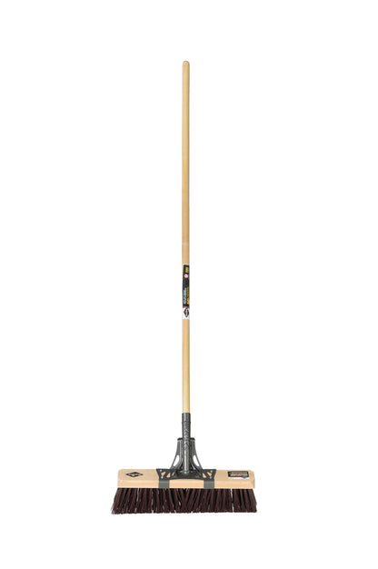 Street/stable broom 18", synthetic, wood hdle